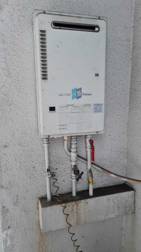 Portfolio 7 Paloma Gas Heater